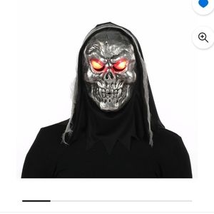 New Halloween Light Up Skull Mask